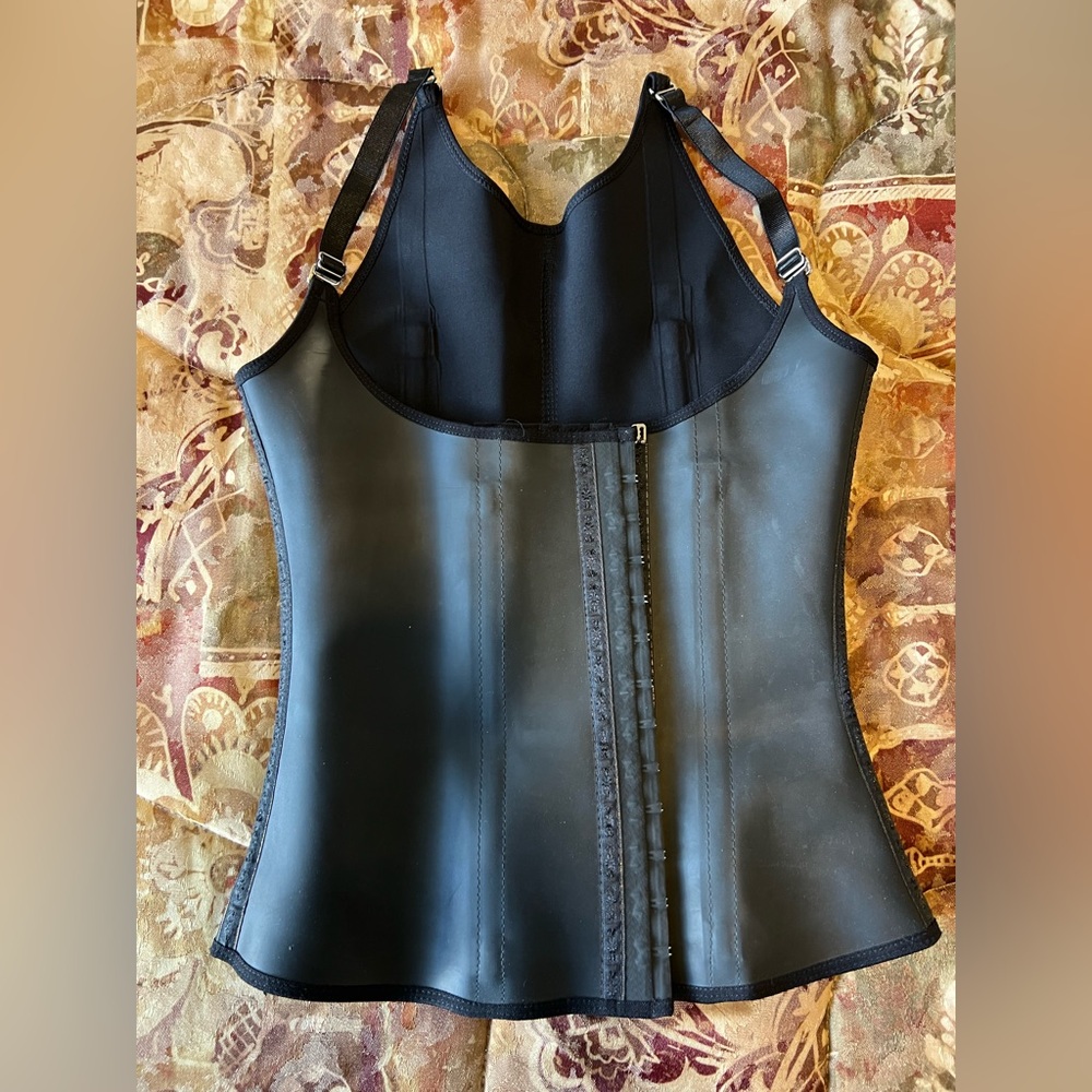 Squeez Me Skinny black latex waist cincher with removable shoulder straps